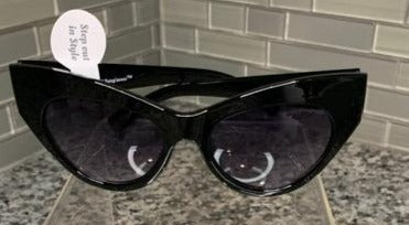 Cat Eye Black Thick Frame